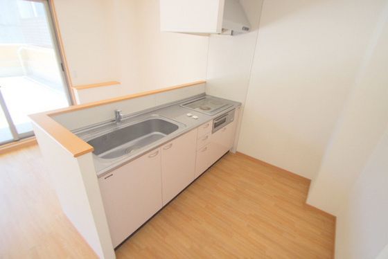 �y�L�b�`���z�@