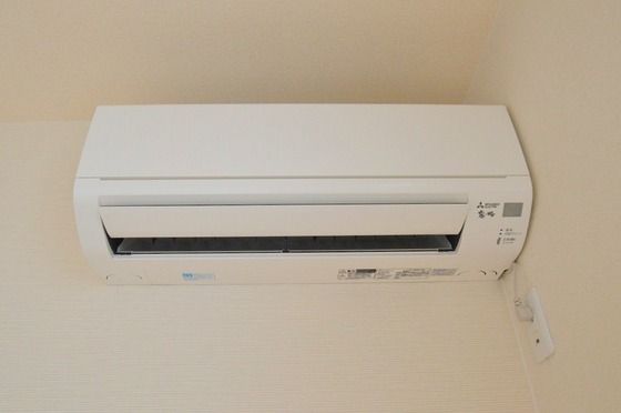 �y���̑��ݔ��z�@�G�A�R��1��t����