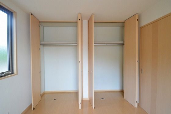 �y���[�z�@�N���[�[�b�g