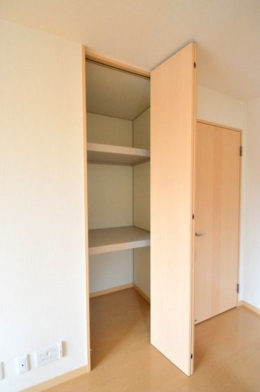 �y���[�z�@���[�X�y�[�X