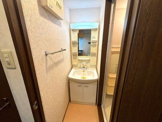 �y���ʏ��z�@