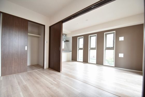 �y���̑������E�X�y�[�X�z�@