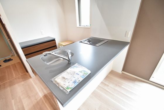 �y���̑��ݔ��z�@