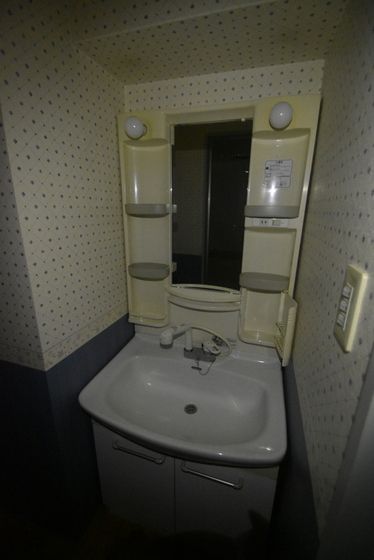 �y���ʏ��z�@