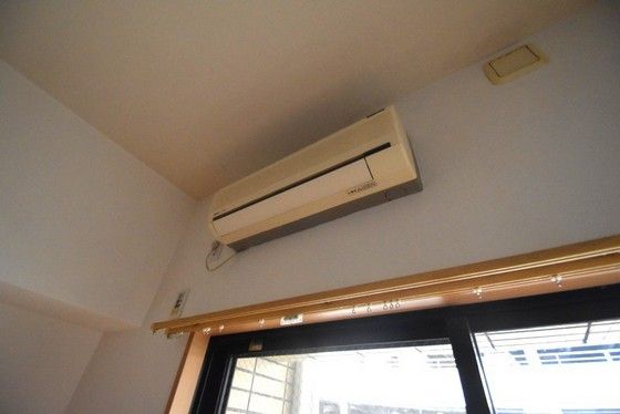 �y���̑��ݔ��z�@