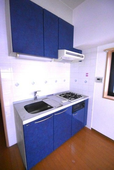 �y�L�b�`���z�@