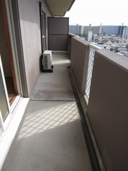 �y�o���R�j�[�z�@