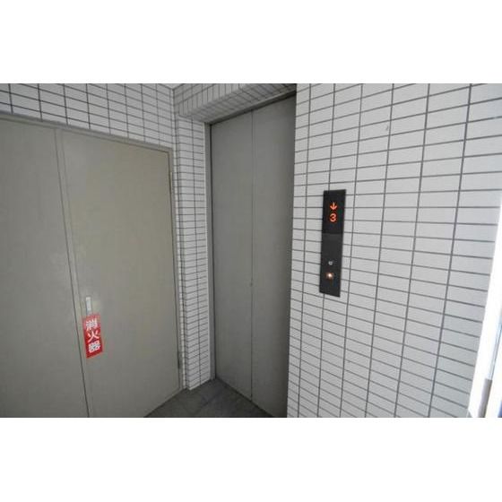 �G���x�[�^�[�t