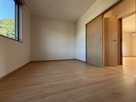 �y���̑������E�X�y�[�X�z�@5.2���̗m���̓x�b�h���[���ɍœK�ȍL����