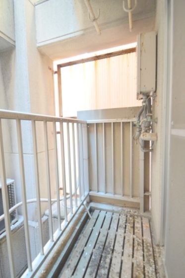 �y���]�z�@���]������@�u��