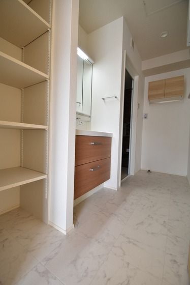 �y���ʏ��z�@