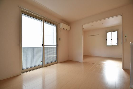 �y���̑������E�X�y�[�X�z�@