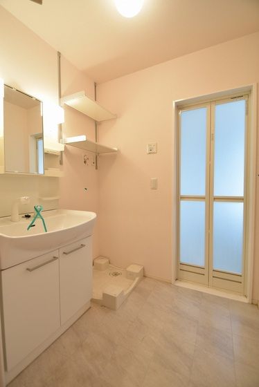 �y���ʏ��z�@