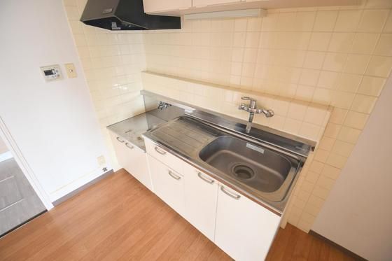 �y�L�b�`���z�@