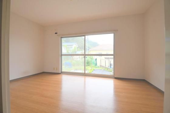 �y���̑������E�X�y�[�X�z�@