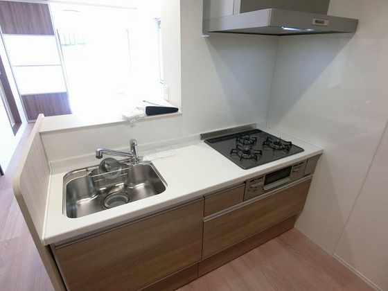 �y�L�b�`���z�@