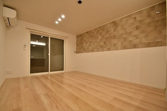 �y���̑������E�X�y�[�X�z�@