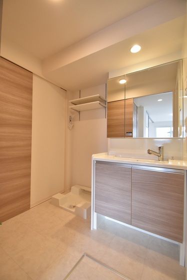 �y���ʏ��z�@