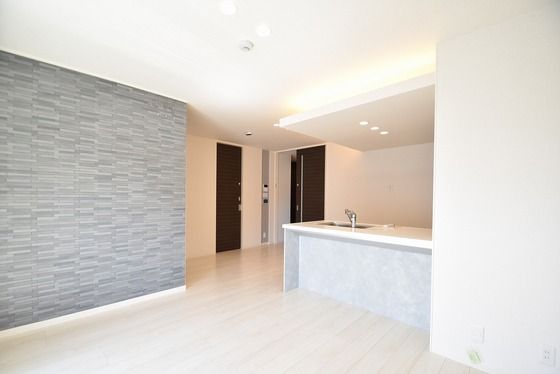 �y���̑������E�X�y�[�X�z�@