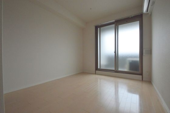 �y���̑������E�X�y�[�X�z�@�m��5.6���A�G�A�R���t