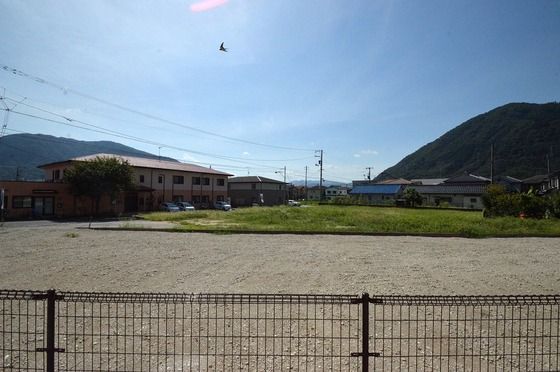 �y���]�z�@