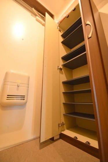 �y���[�z�@��e�ʂ̃V���[�Y�{�b�N�X