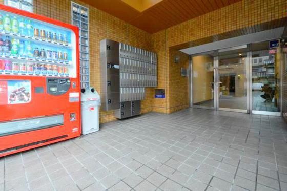 �G���g�����X