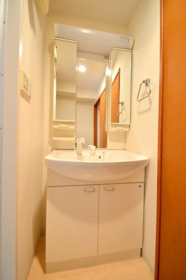 �y���ʏ��z�@�V�����v�[�h���b�T�[�t��