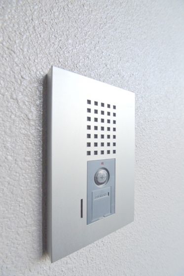 �y�Z�L�����e�B�z�@���j�^�[�t�C���^�[�t�H��