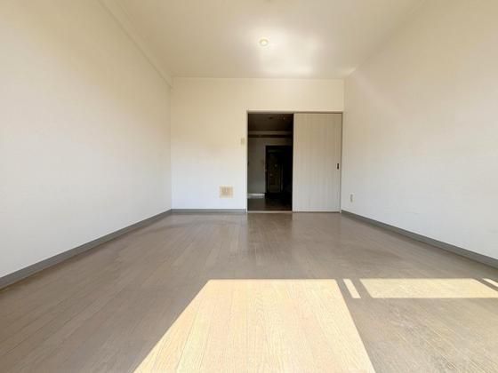 �y���̑������E�X�y�[�X�z�@