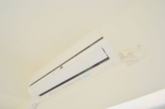 �y���̑��ݔ��z�@�G�A�R��