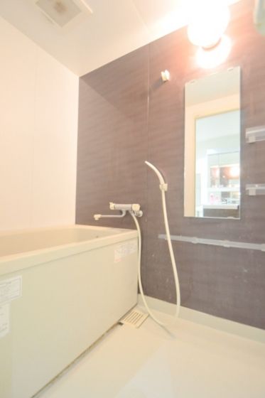 �y�o�X�z�@�V�b�N�ȕ��͋C�̗���