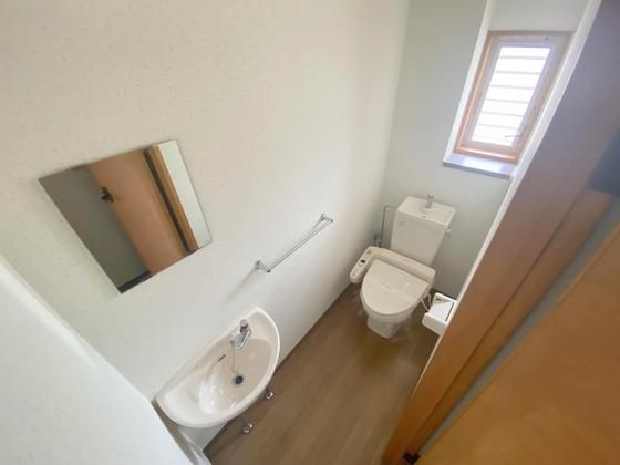 �y�g�C���z�@