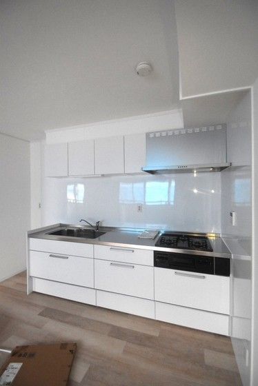 �y�L�b�`���z�@