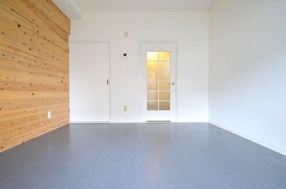 �y���̑��z�@�ǂ͈�ʖؖڒ��Ƀ��t�H�[����