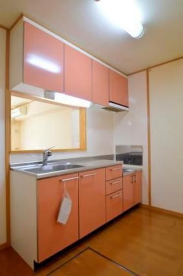 �y�L�b�`���z�@