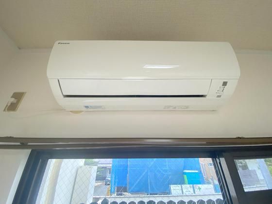 �y���̑��ݔ��z�@