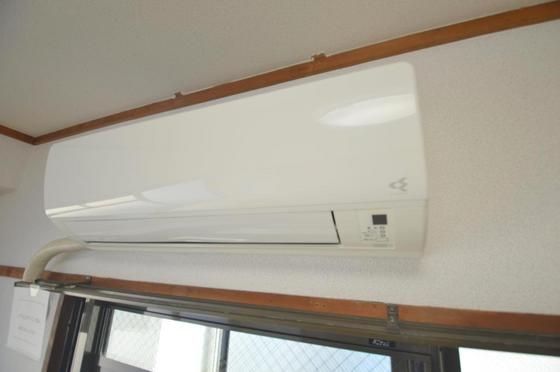 �y���̑��ݔ��z�@�G�A�R���F2012�N��