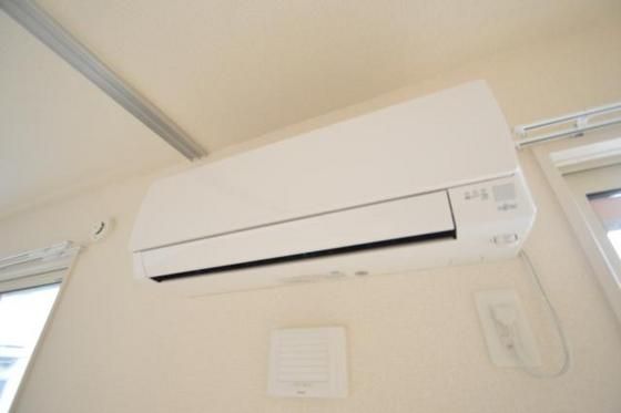 �y���̑��ݔ��z�@