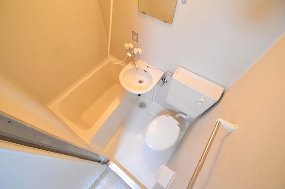 �y�o�X�z�@��l��炵�ɂ͏\���ȃT�C�Y�̗�����