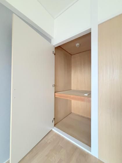 �y���[�z�@�N���[�[�b�g�Ƀ��t�H�[���\��