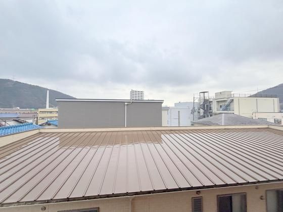 �y���]�z�@