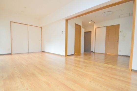 �y���̑��z�@�m���t���[�����O11.4���A�x�b�h���\�t�@���������z�u�_(^o^)�^