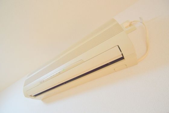 �y���̑��ݔ��z�@�G�A�R��