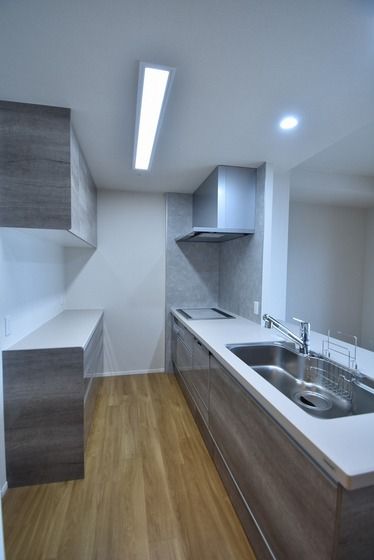 �y�L�b�`���z�@