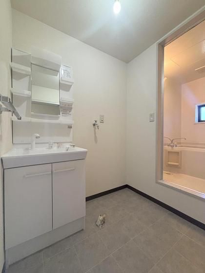 �y���ʏ��z�@