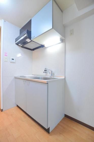 �y�L�b�`���z�@