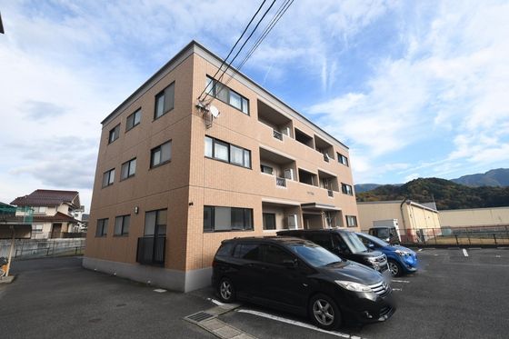 �y�����O�ρz�@