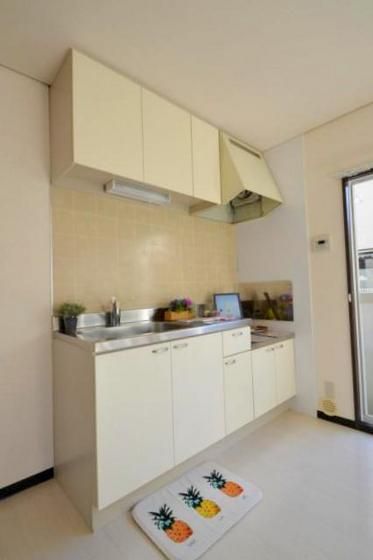 �y�L�b�`���z�@