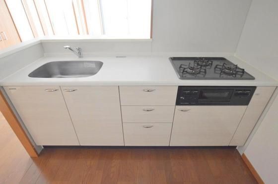 �y�L�b�`���z�@